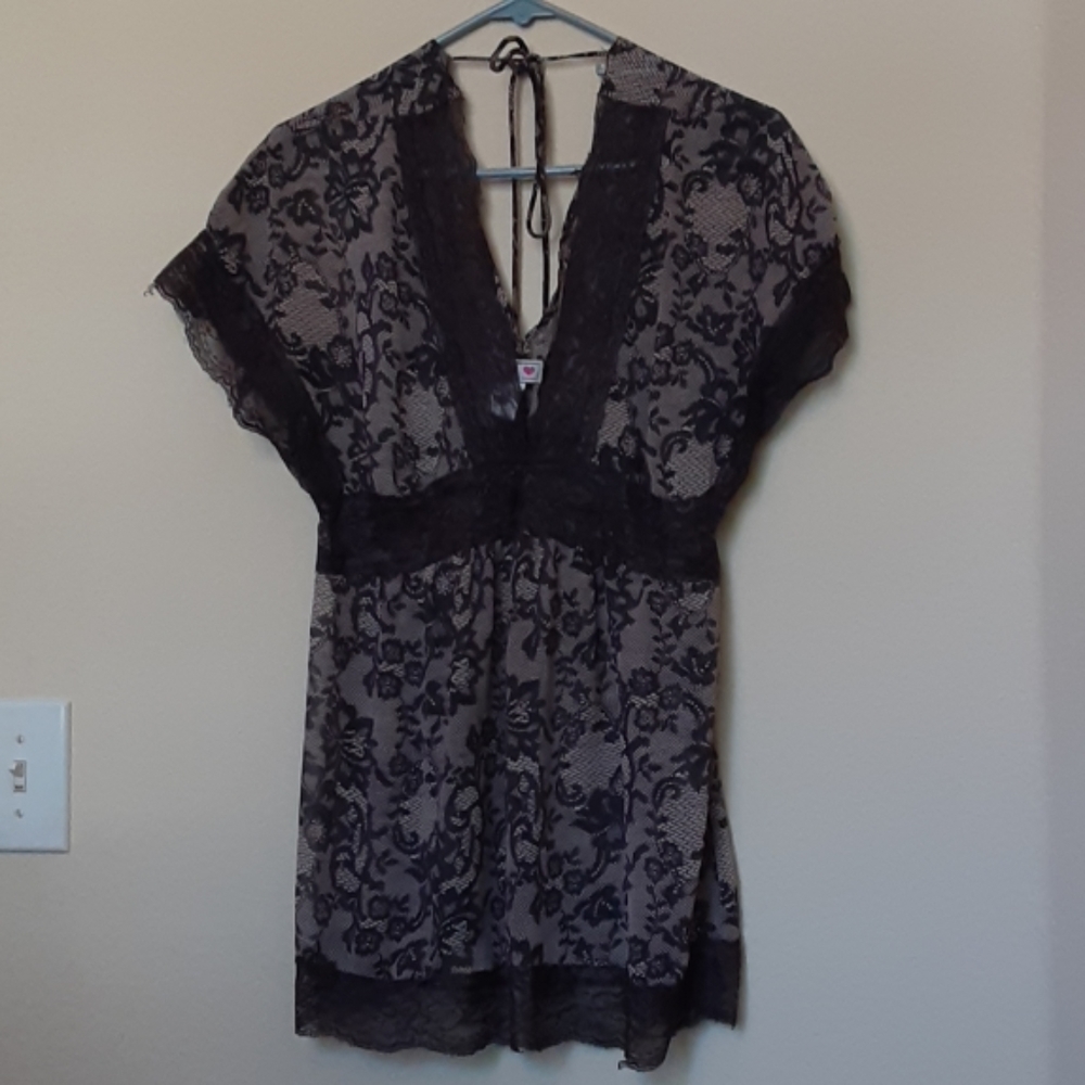 Trixxi blouse
